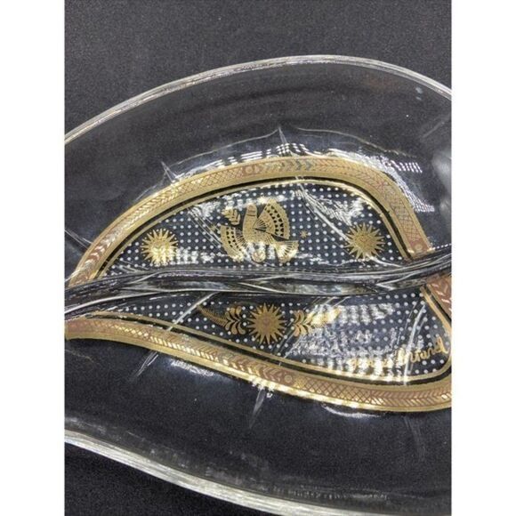 Vintage Georges Briard‎ leaf Shaped Glass Relish Dish With Gold Designs MCM - Picture 3 of 12